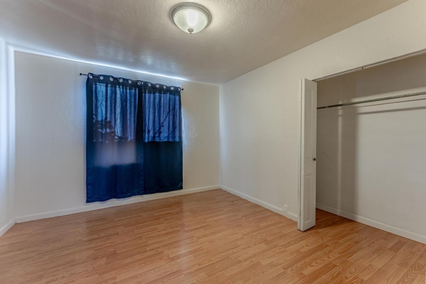 Detail Gallery Image 12 of 18 For 1453 Whitton Ave, San Jose,  CA 95116 - 2 Beds | 1 Baths