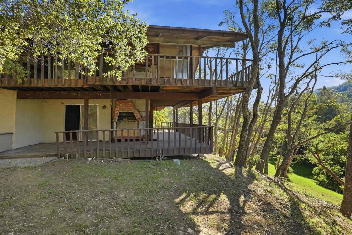 Detail Gallery Image 5 of 21 For 21328 Lumbertown Ln, Saratoga,  CA 95070 - 4 Beds | 3 Baths