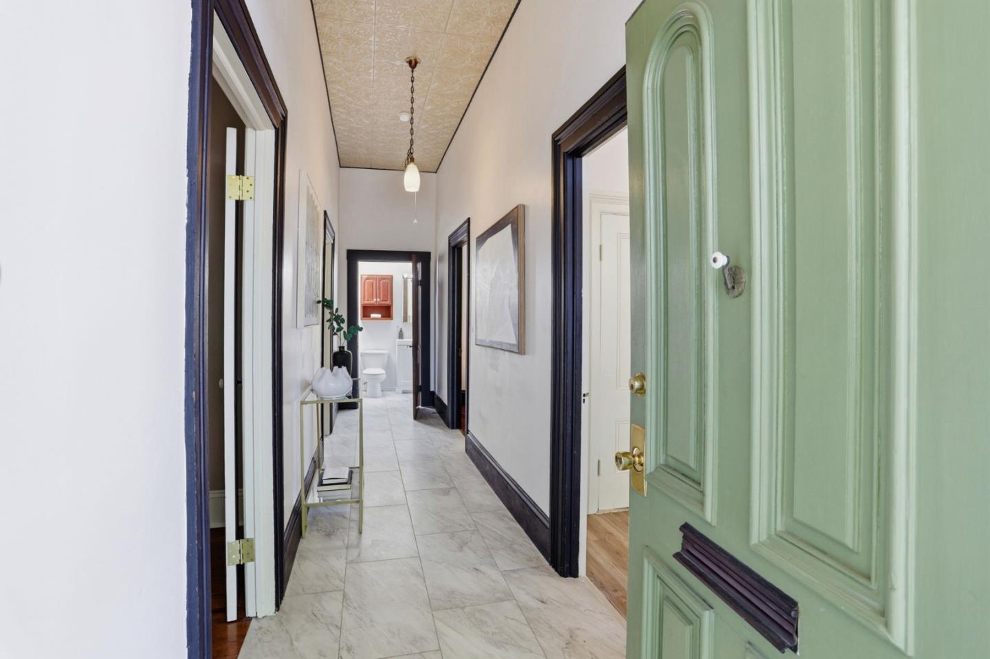 Detail Gallery Image 5 of 27 For 912 S 3rd St, San Jose,  CA 95112 - 3 Beds | 1 Baths