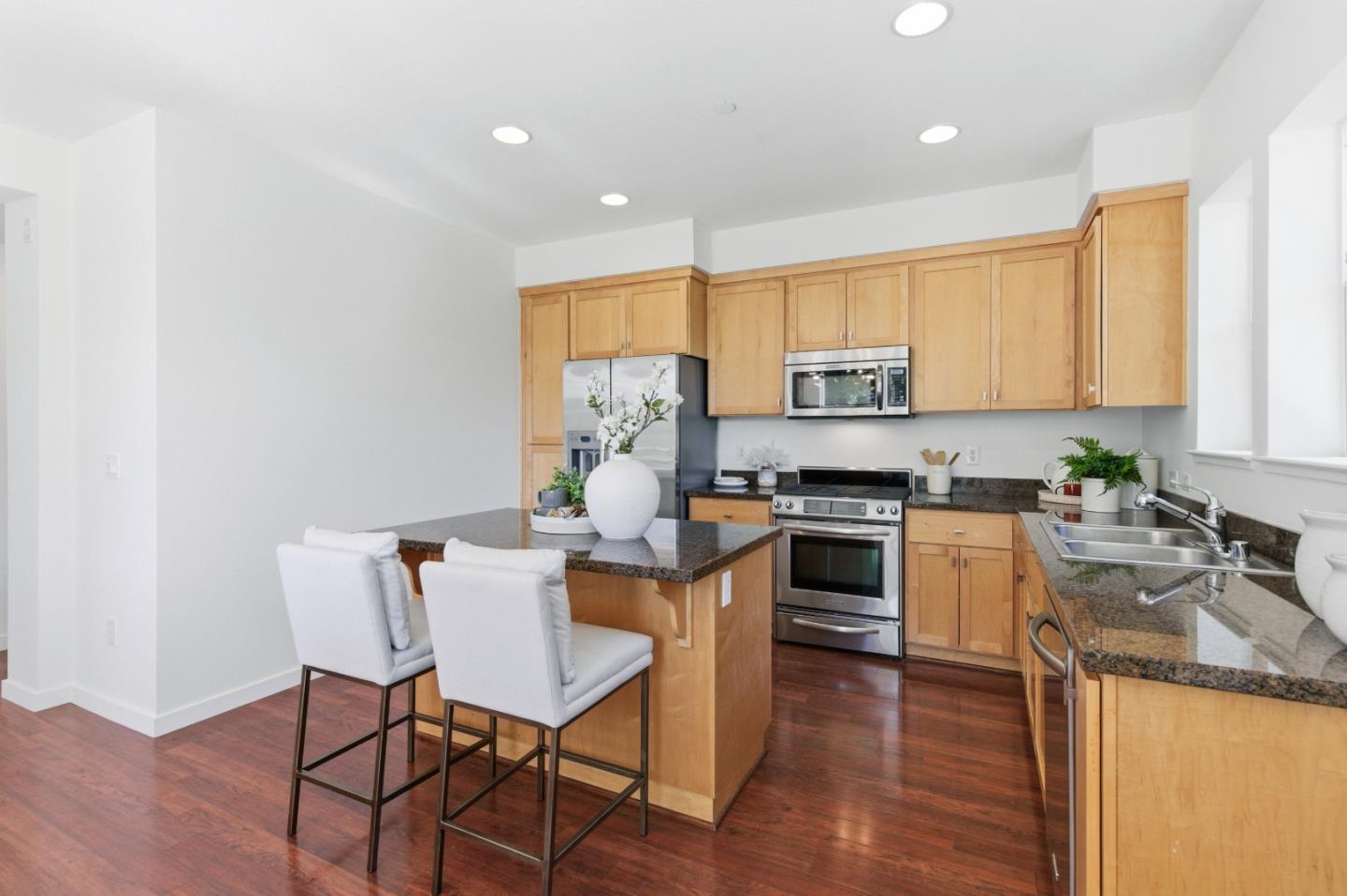 Photo #16: ML82040049 Listing: Photo #16