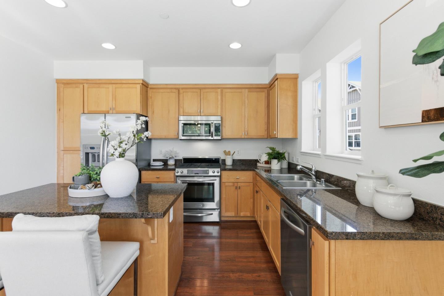 Photo #17: ML82040049 Listing: Photo #17