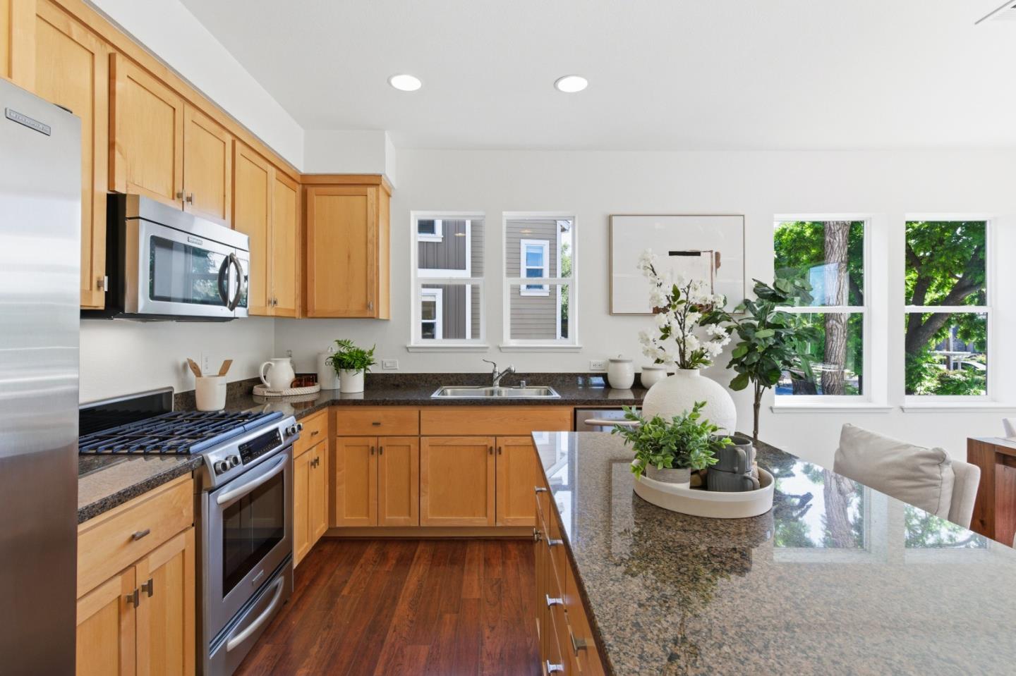 Photo #20: ML82040049 Listing: Photo #20