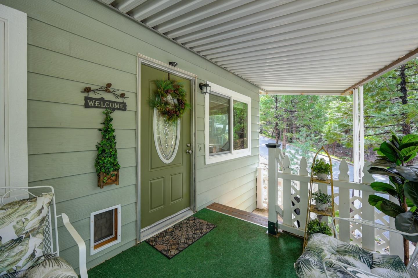 Detail Gallery Image 8 of 51 For 14074 #1 Irishtown Rd #1,  Pine Grove,  CA 95665 - 2 Beds | 2 Baths