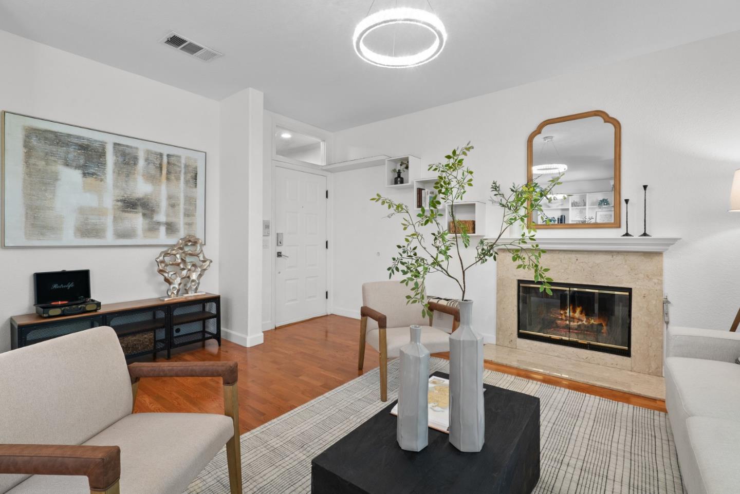 Photo #11: ML82040055 Listing: Photo #11