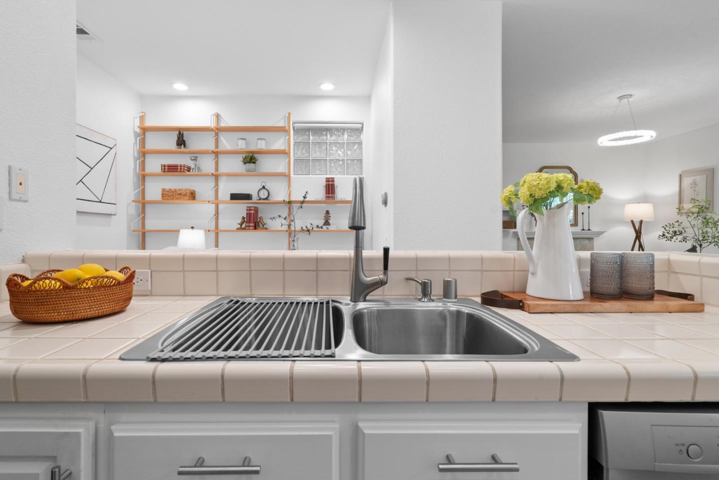 Photo #17: ML82040055 Listing: Photo #17