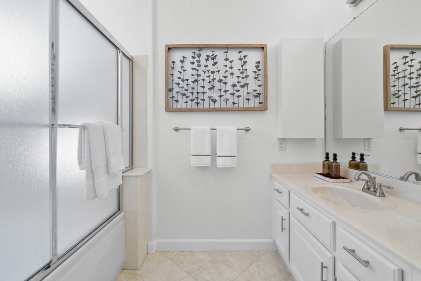 Photo #25: ML82040055 Listing: Photo #25