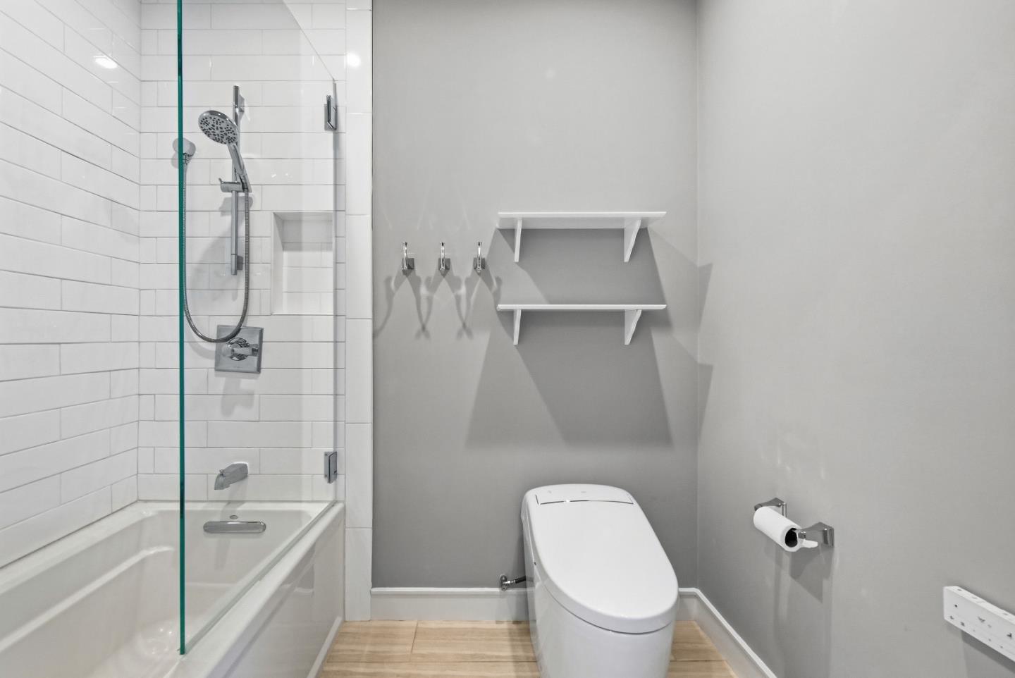 Detail Gallery Image 53 of 83 For 910 Tioga Dr, Millbrae,  CA 94030 - 5 Beds | 3 Baths