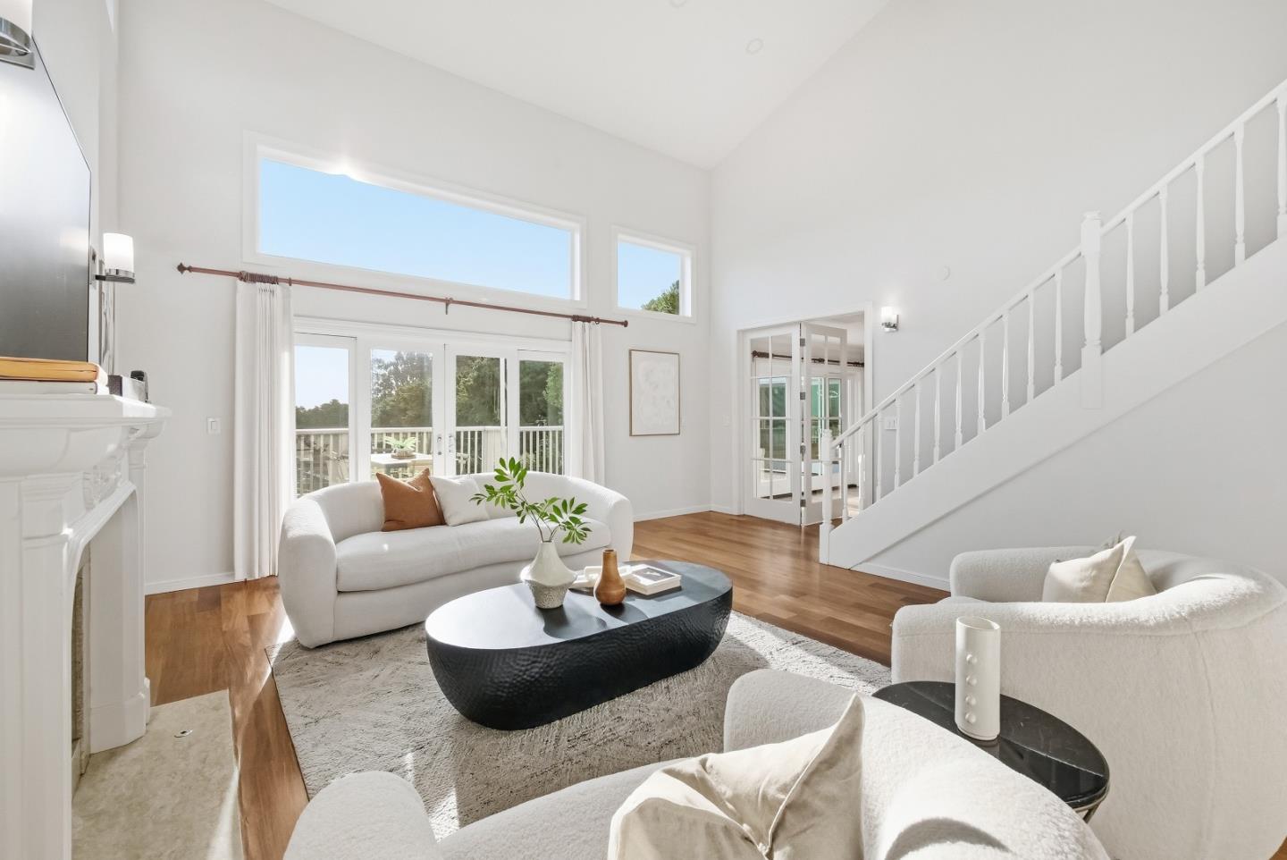 Detail Gallery Image 6 of 83 For 910 Tioga Dr, Millbrae,  CA 94030 - 5 Beds | 3 Baths