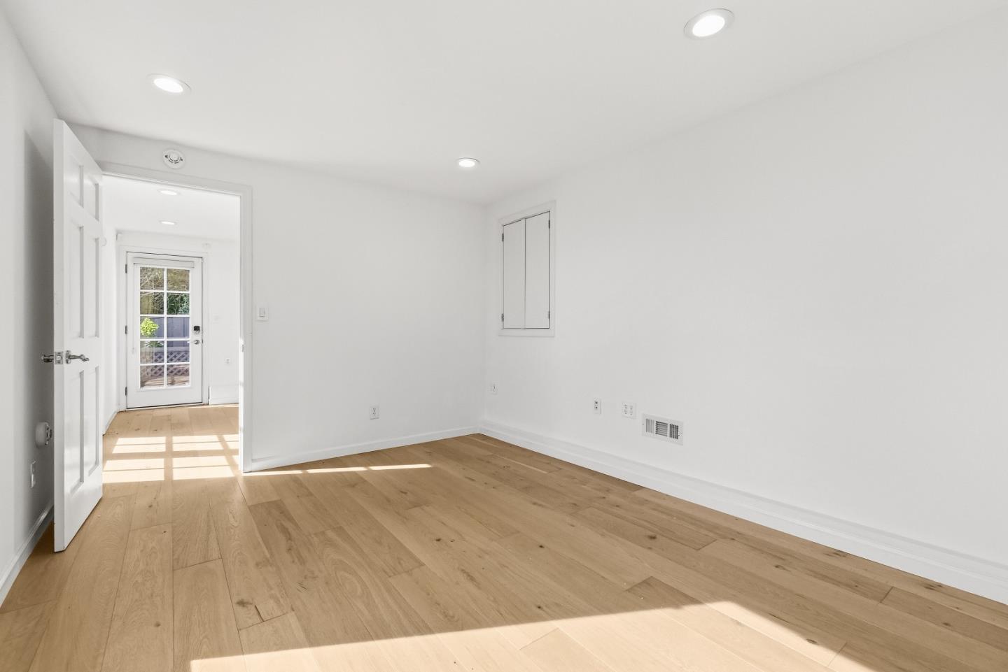 Detail Gallery Image 66 of 83 For 910 Tioga Dr, Millbrae,  CA 94030 - 5 Beds | 3 Baths