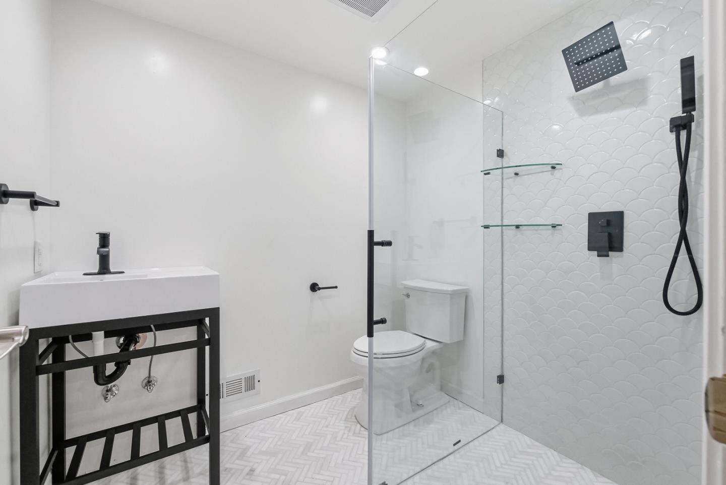 Detail Gallery Image 68 of 83 For 910 Tioga Dr, Millbrae,  CA 94030 - 5 Beds | 3 Baths