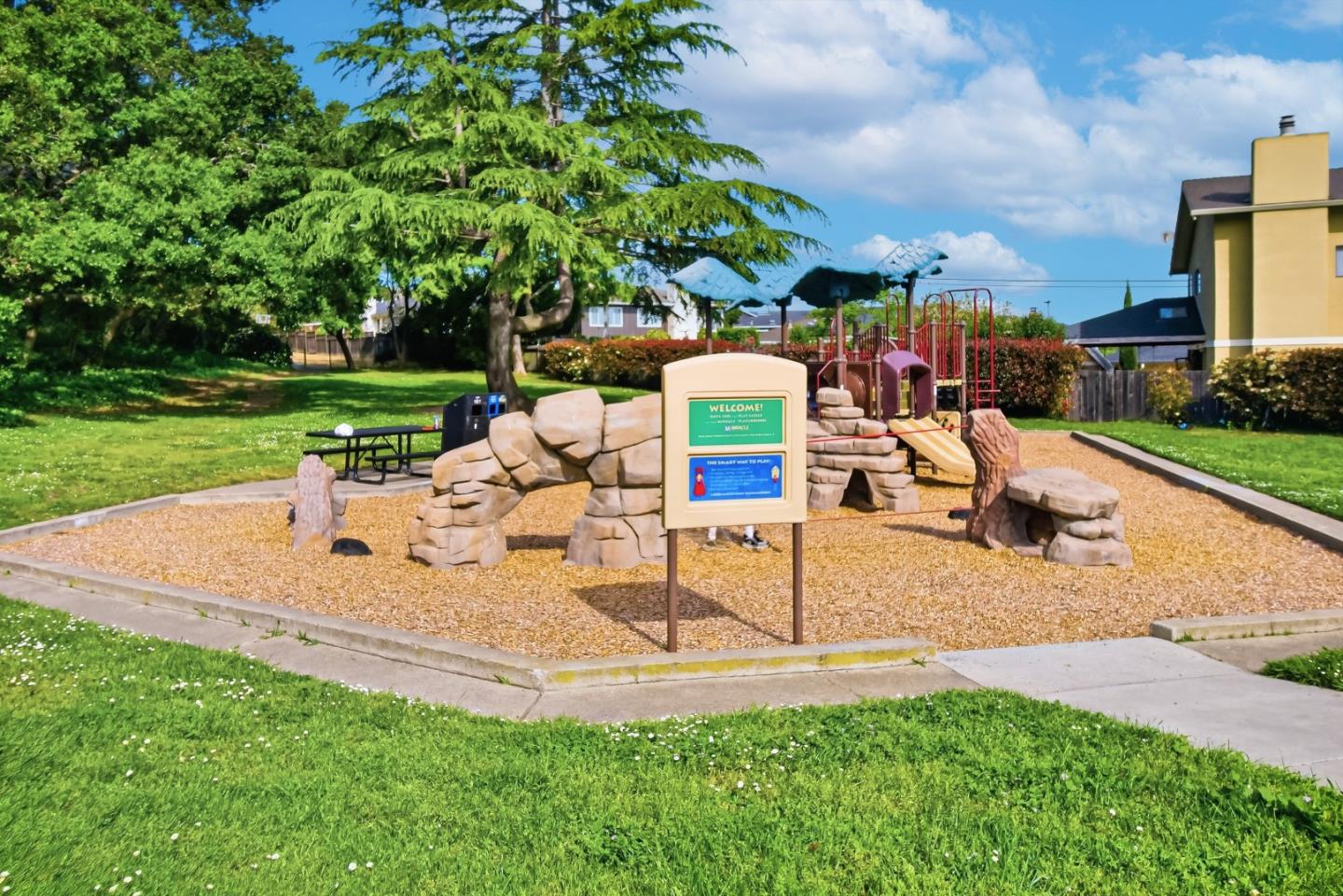 Detail Gallery Image 73 of 83 For 910 Tioga Dr, Millbrae,  CA 94030 - 5 Beds | 3 Baths