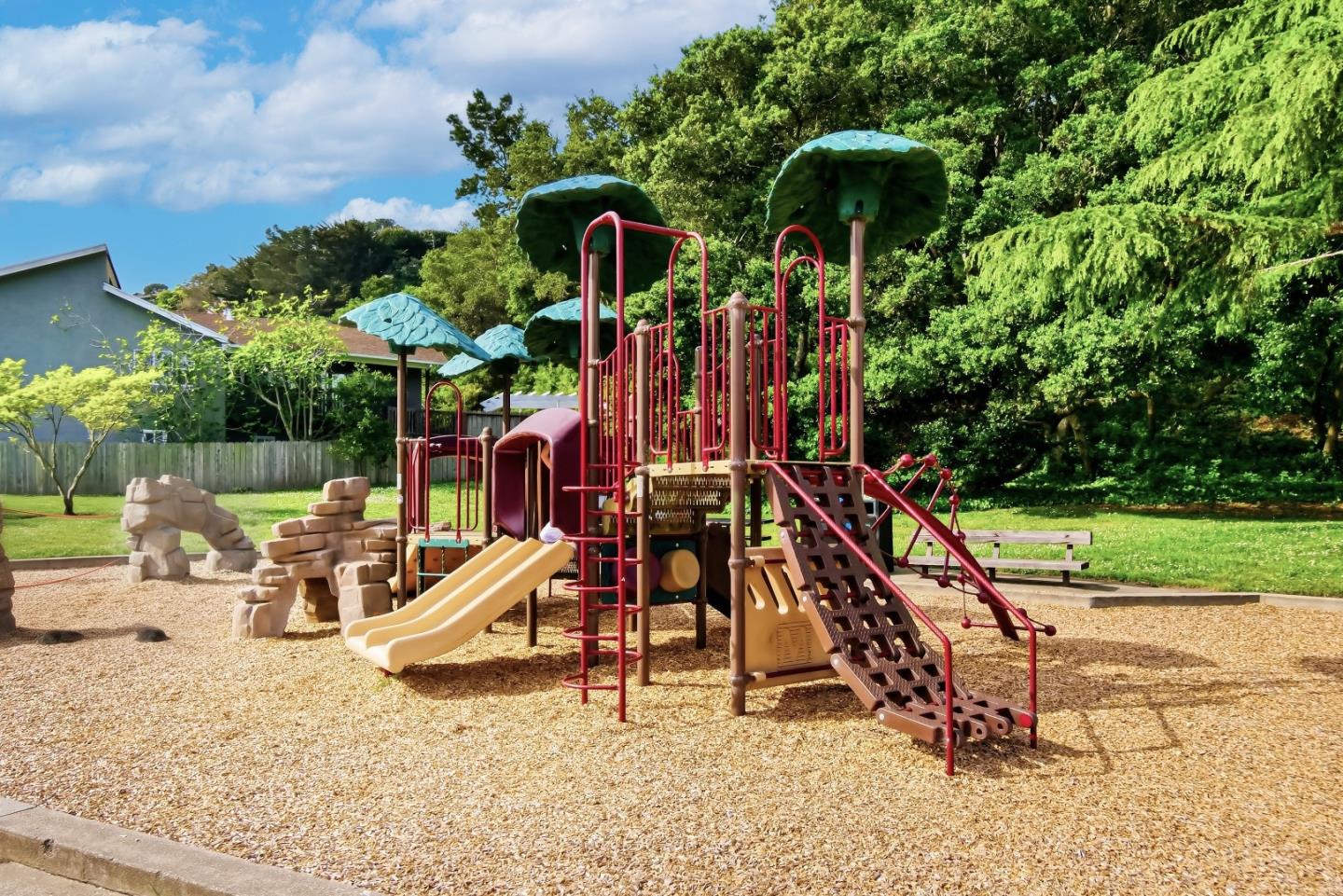 Detail Gallery Image 74 of 83 For 910 Tioga Dr, Millbrae,  CA 94030 - 5 Beds | 3 Baths