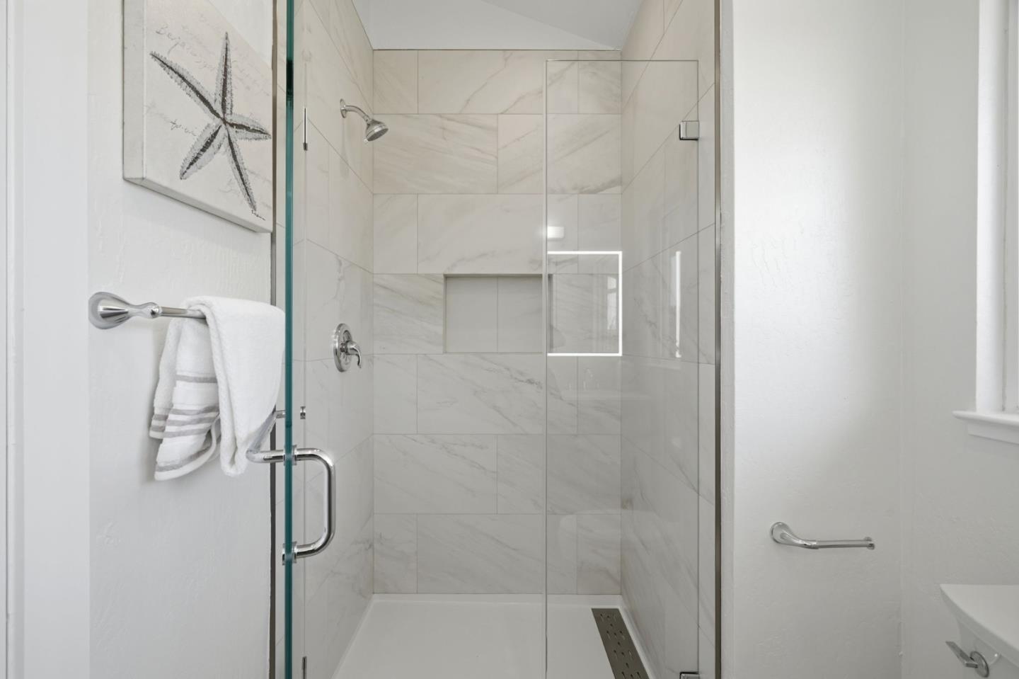 Detail Gallery Image 26 of 51 For 2110 Dolphin Dr, Aptos,  CA 95003 - 3 Beds | 2 Baths