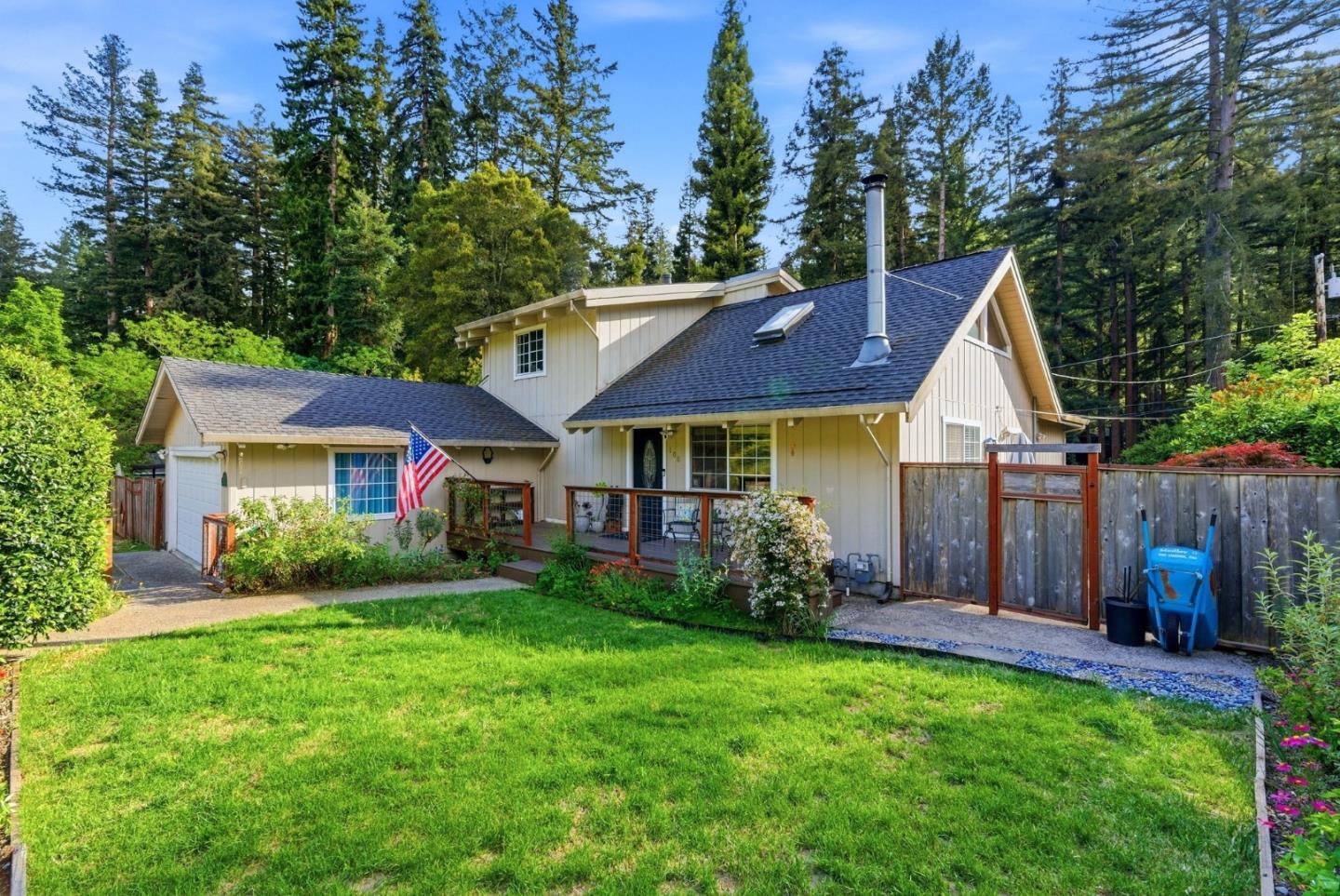 Detail Gallery Image 7 of 25 For 105 Garden Ln, Boulder Creek,  CA 95006 - 4 Beds | 2 Baths