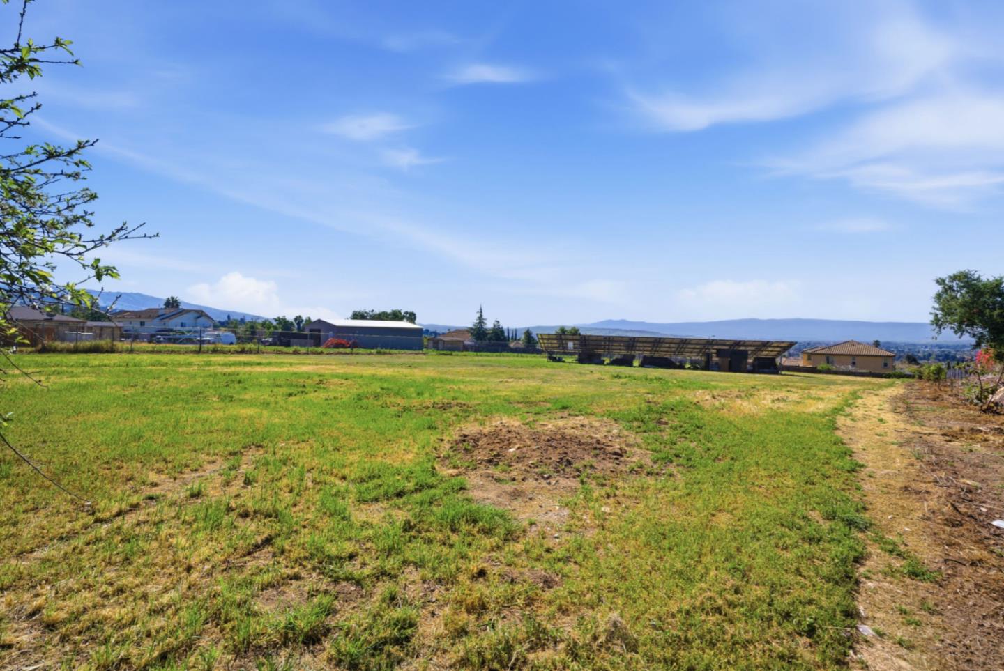 Detail Gallery Image 39 of 52 For 2409 Klein Rd, San Jose,  CA 95148 - 3 Beds | 2/1 Baths