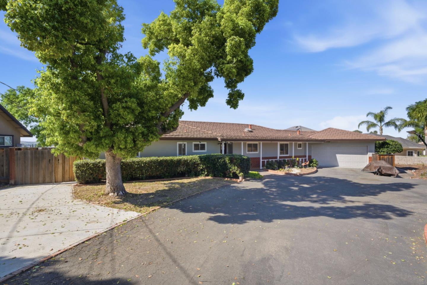 Detail Gallery Image 5 of 52 For 2409 Klein Rd, San Jose,  CA 95148 - 3 Beds | 2/1 Baths