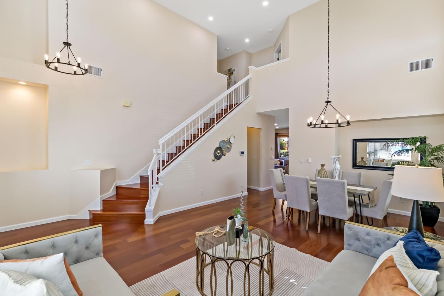 Detail Gallery Image 21 of 60 For 3249 Esperanza Ct, San Jose,  CA 95135 - 5 Beds | 3 Baths