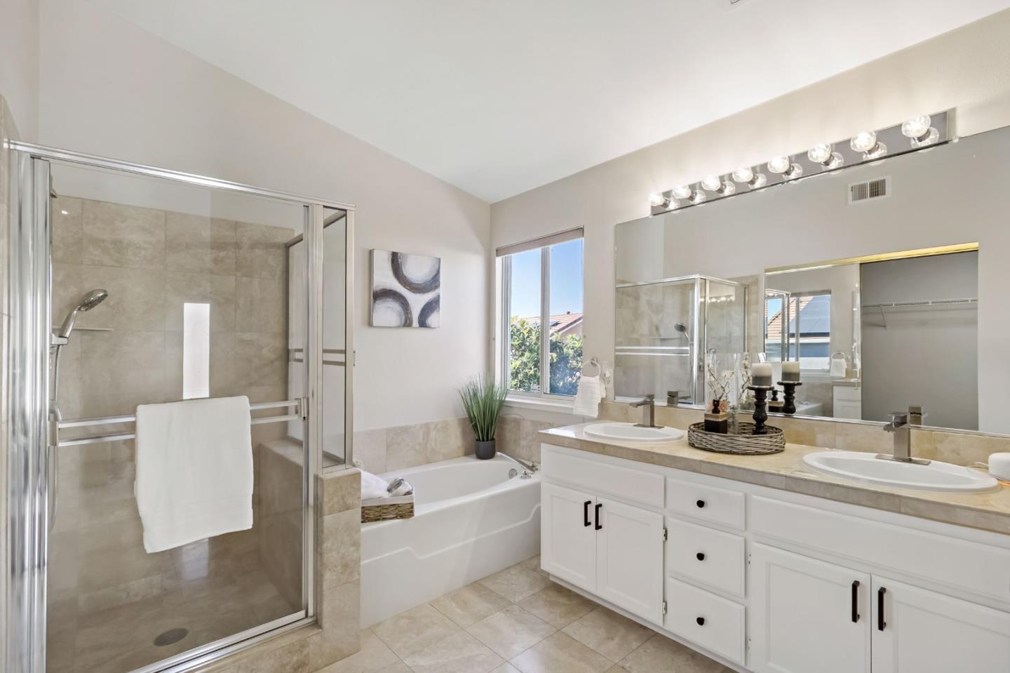 Detail Gallery Image 28 of 60 For 3249 Esperanza Ct, San Jose,  CA 95135 - 5 Beds | 3 Baths