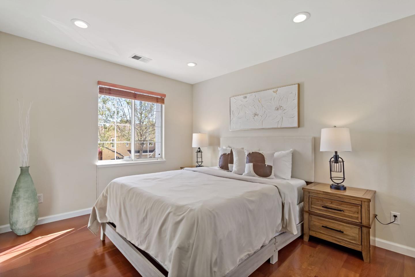 Detail Gallery Image 32 of 60 For 3249 Esperanza Ct, San Jose,  CA 95135 - 5 Beds | 3 Baths