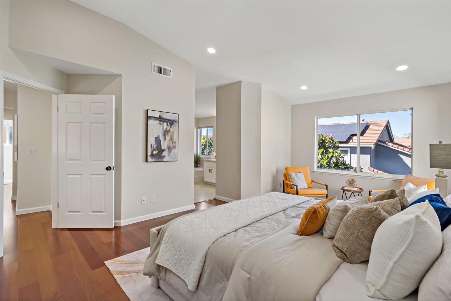 Detail Gallery Image 5 of 60 For 3249 Esperanza Ct, San Jose,  CA 95135 - 5 Beds | 3 Baths