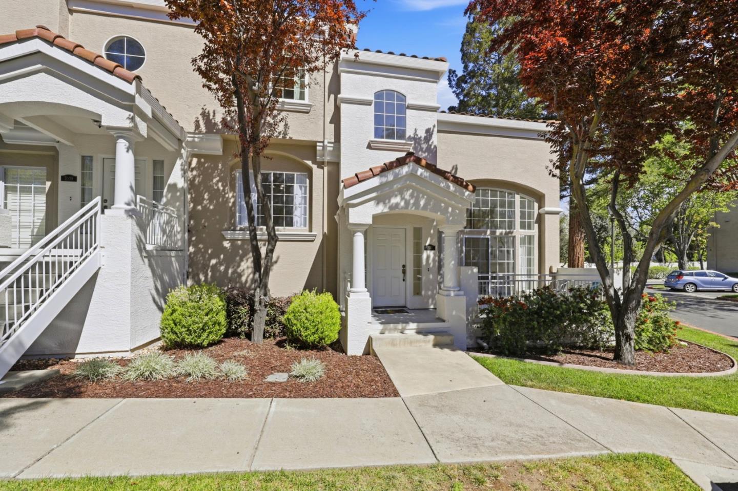 Photo #2: ML82040064 Listing: Photo #2