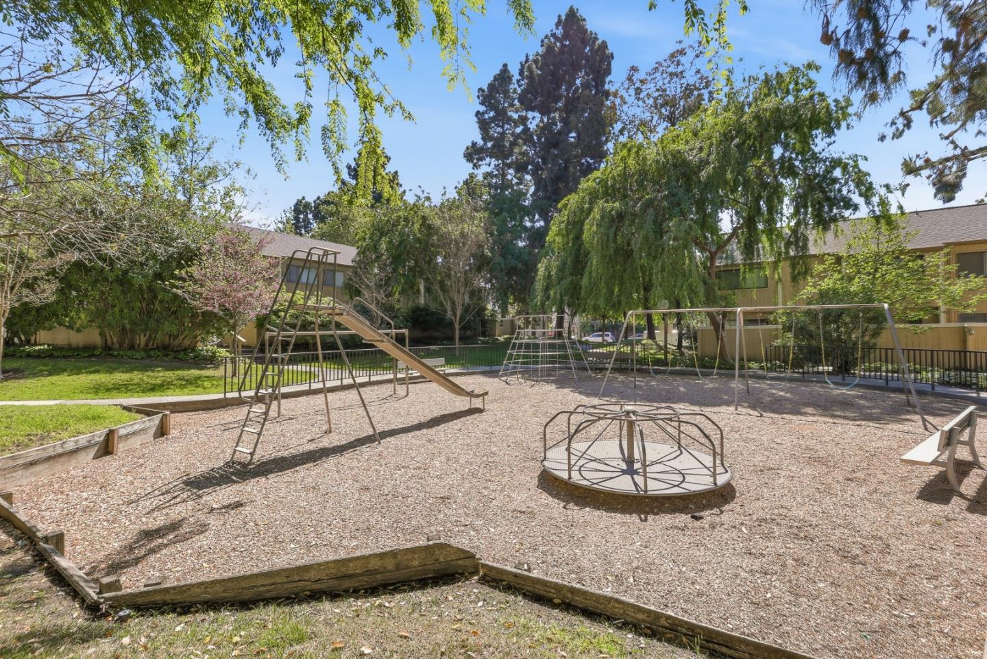 Photo #32: ML82040065 Listing: Photo #32