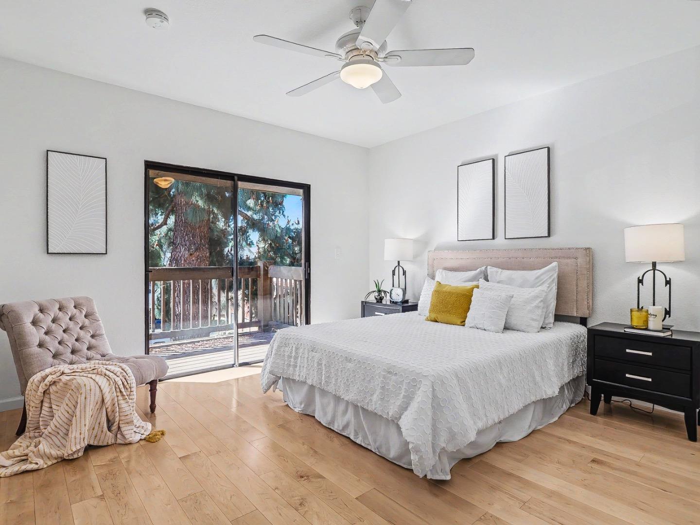 Detail Gallery Image 13 of 31 For 970 Apricot Ave, Campbell,  CA 95008 - 2 Beds | 2 Baths