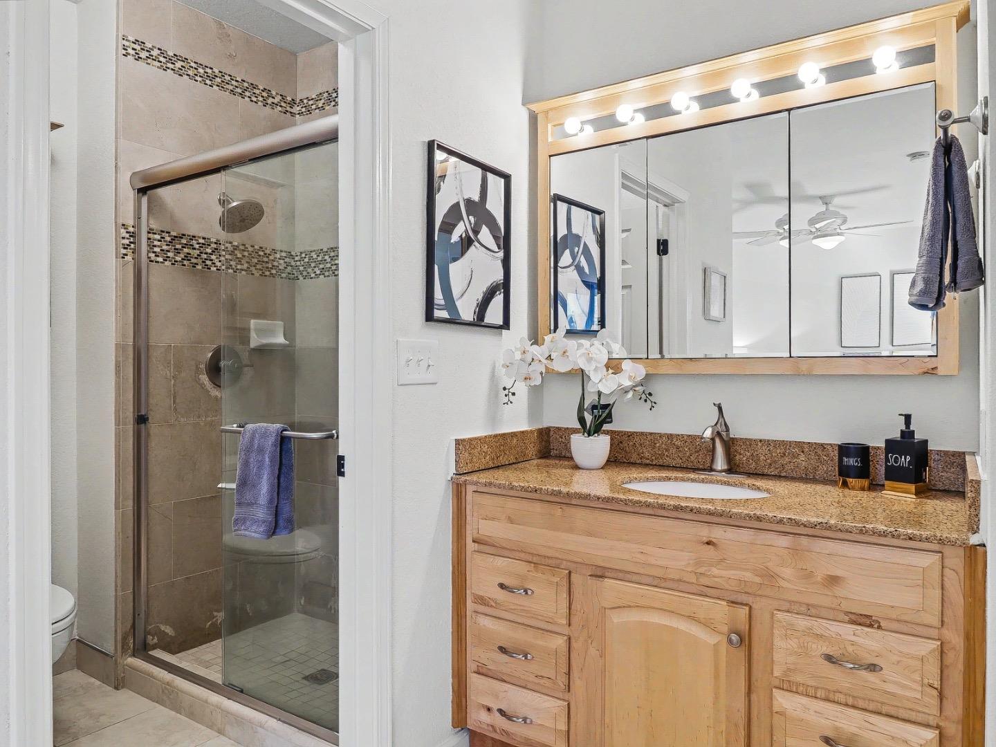 Detail Gallery Image 17 of 31 For 970 Apricot Ave, Campbell,  CA 95008 - 2 Beds | 2 Baths