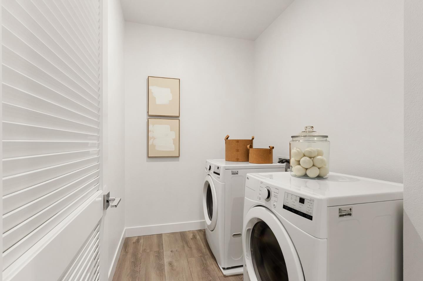 Photo #17: ML82040068 Listing: Photo #17