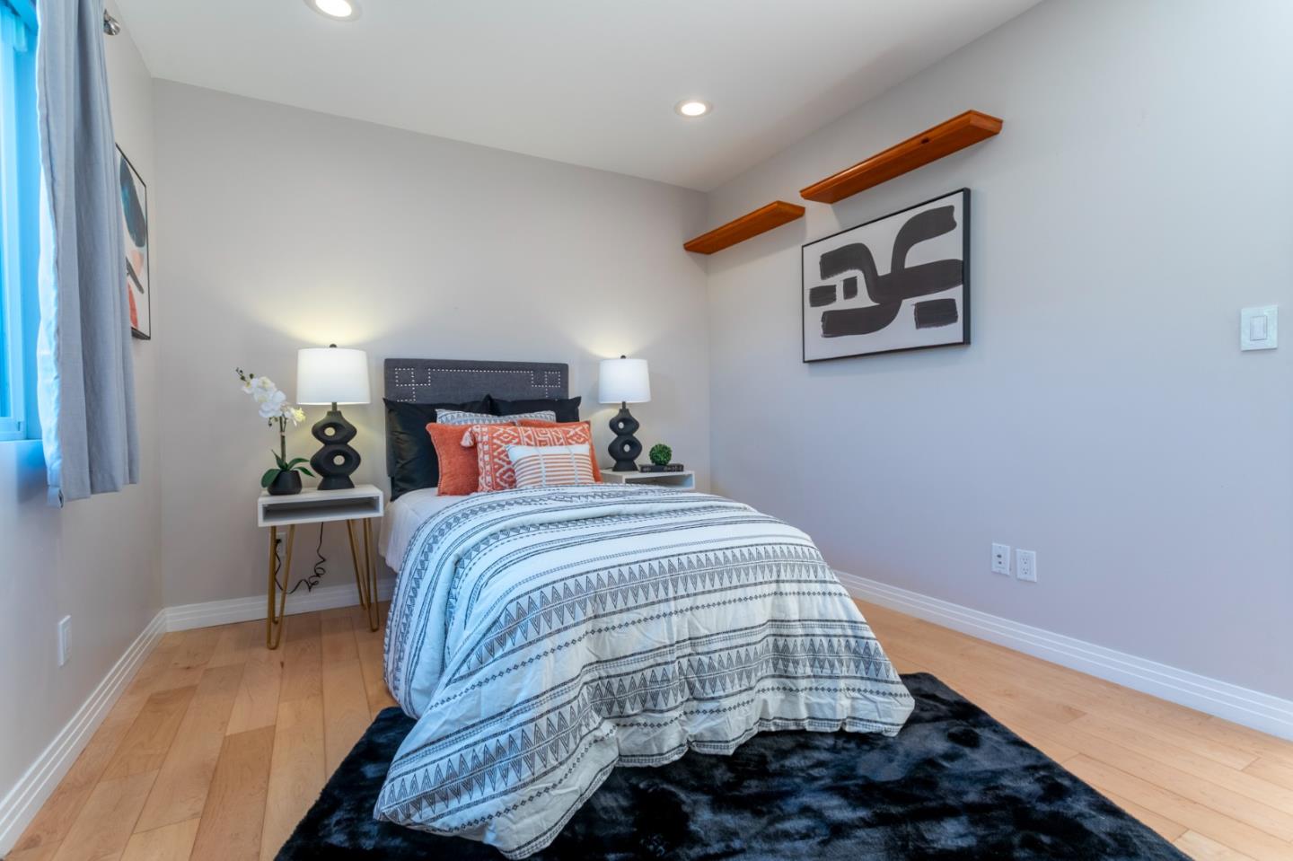 Detail Gallery Image 19 of 28 For 167 F St, Redwood City,  CA 94063 - 3 Beds | 2 Baths