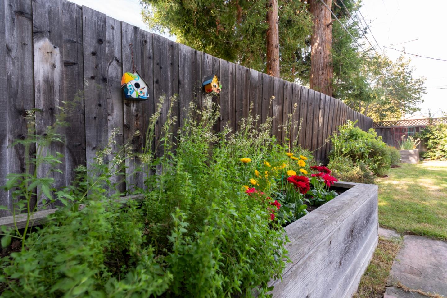 Detail Gallery Image 28 of 28 For 167 F St, Redwood City,  CA 94063 - 3 Beds | 2 Baths