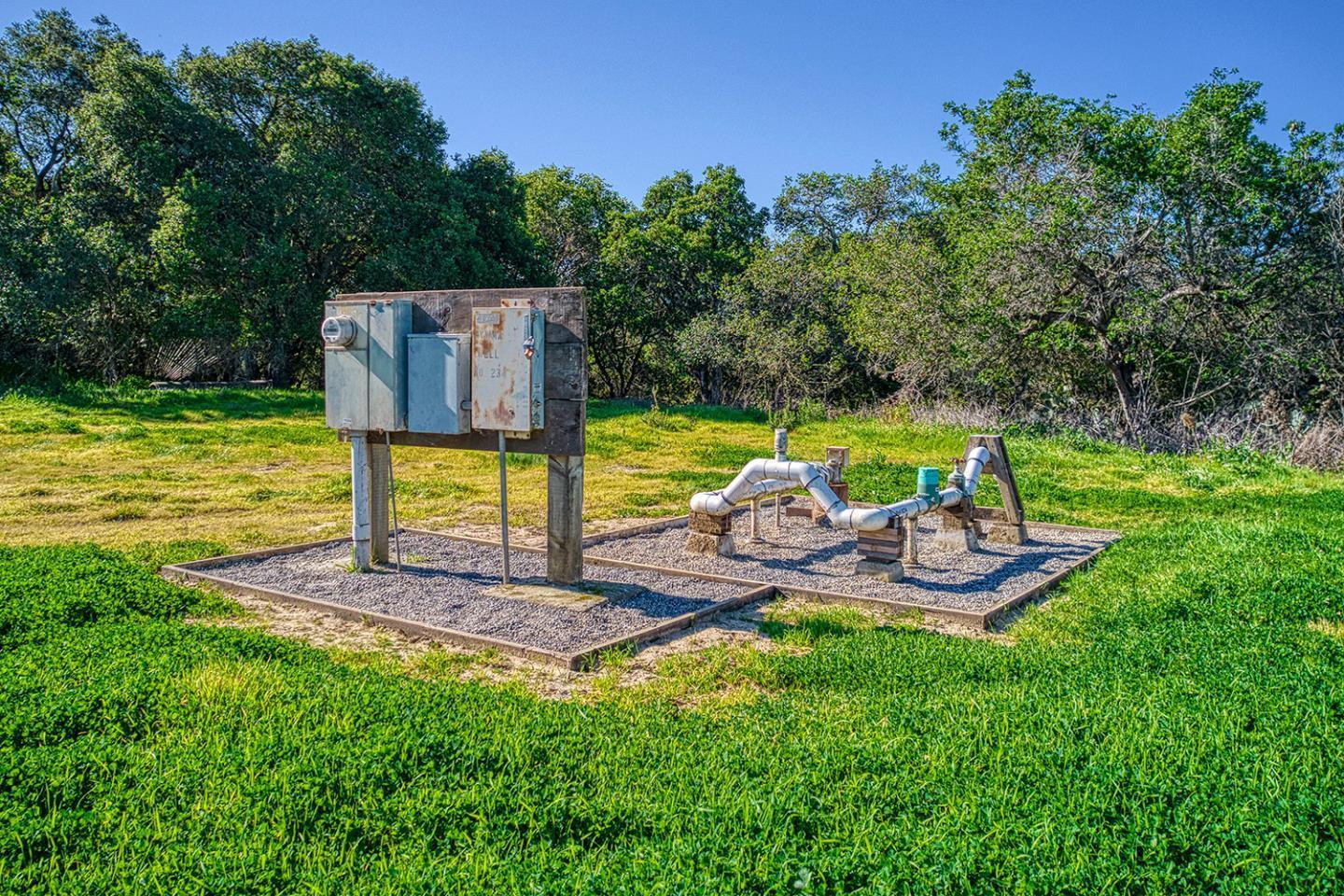 Detail Gallery Image 4 of 6 For 571 Calabasas Rd, Watsonville,  CA 95076 - – Beds | – Baths