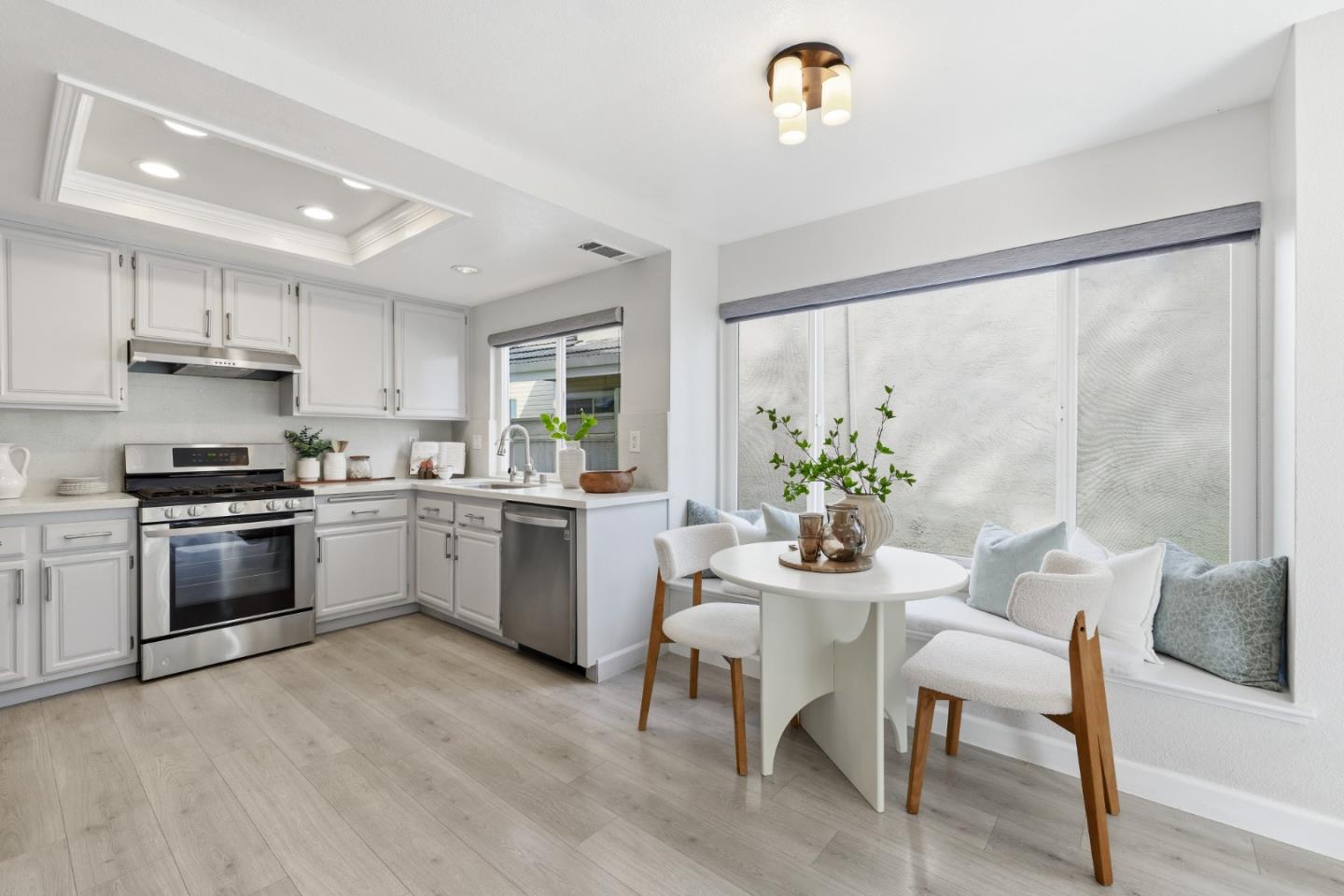 Detail Gallery Image 13 of 64 For 2896 Barrington Ter, Fremont,  CA 94536 - 3 Beds | 2/1 Baths