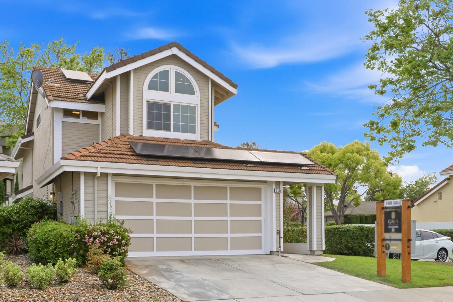 Detail Gallery Image 2 of 64 For 2896 Barrington Ter, Fremont,  CA 94536 - 3 Beds | 2/1 Baths