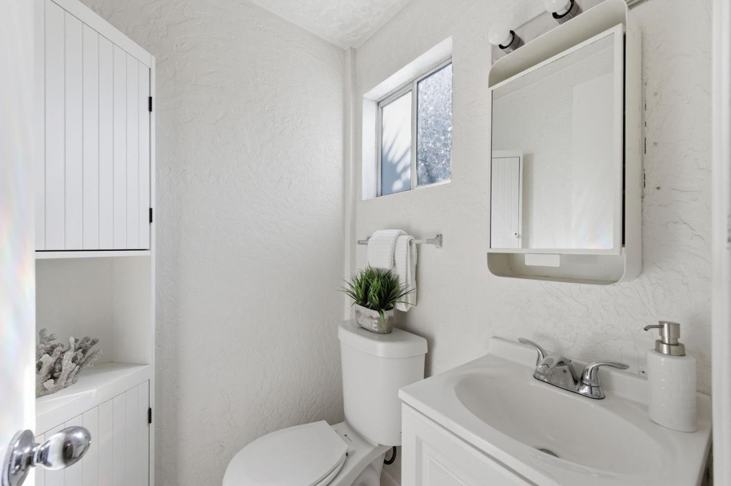 Detail Gallery Image 18 of 41 For 119 Delmas Ave, San Jose,  CA 95110 - 4 Beds | 2 Baths