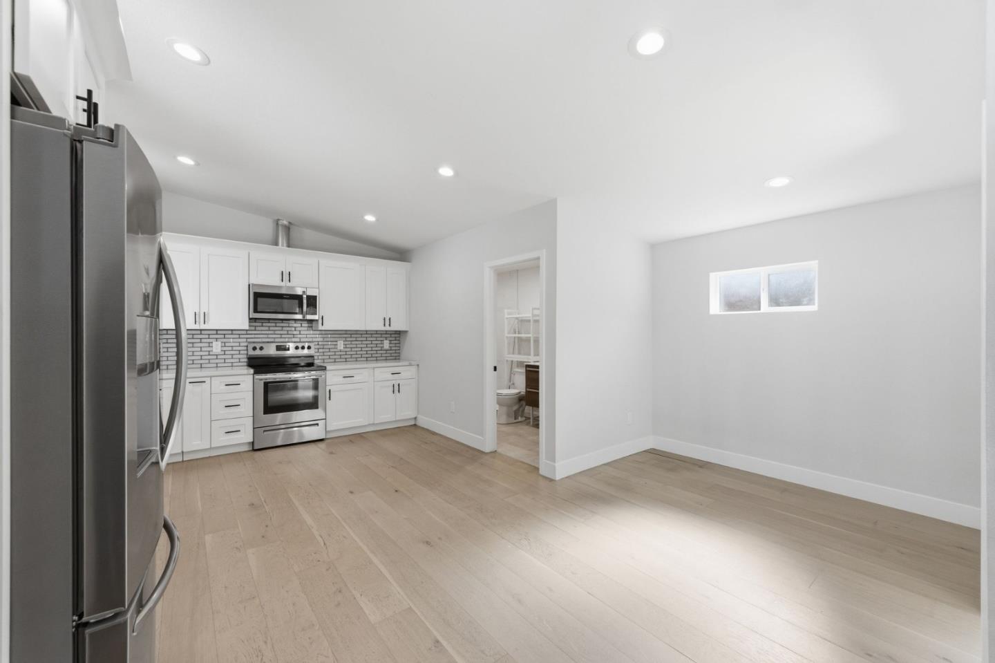 Detail Gallery Image 26 of 41 For 119 Delmas Ave, San Jose,  CA 95110 - 4 Beds | 2 Baths