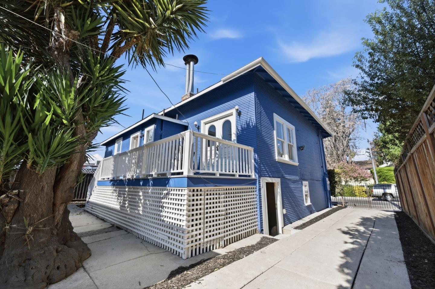 Detail Gallery Image 34 of 41 For 119 Delmas Ave, San Jose,  CA 95110 - 4 Beds | 2 Baths