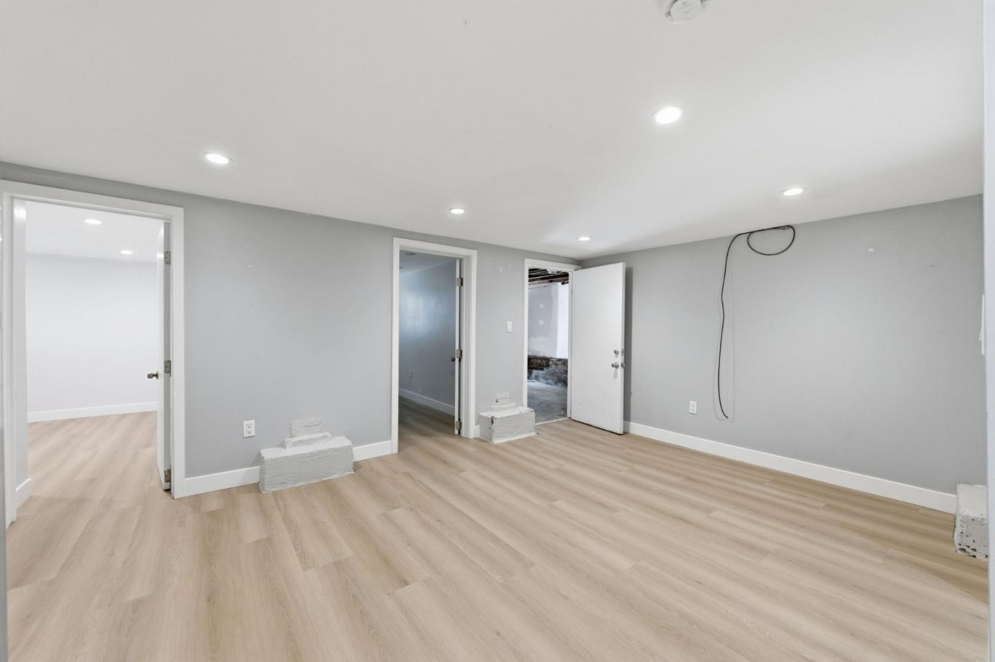 Detail Gallery Image 36 of 41 For 119 Delmas Ave, San Jose,  CA 95110 - 4 Beds | 2 Baths