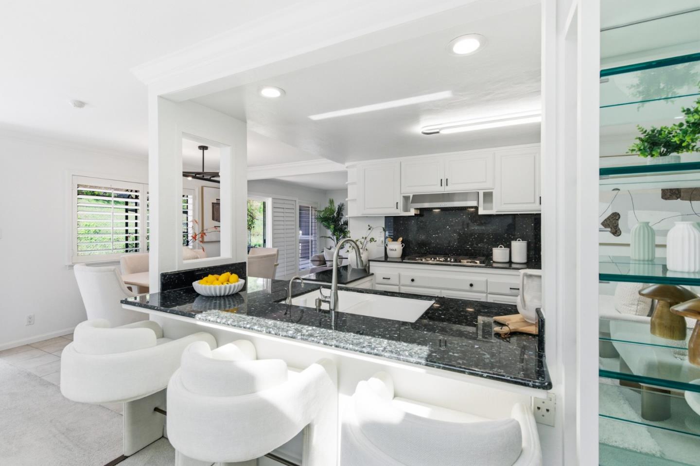 Detail Gallery Image 22 of 82 For 1460 Murchison Dr, Millbrae,  CA 94030 - 4 Beds | 2 Baths