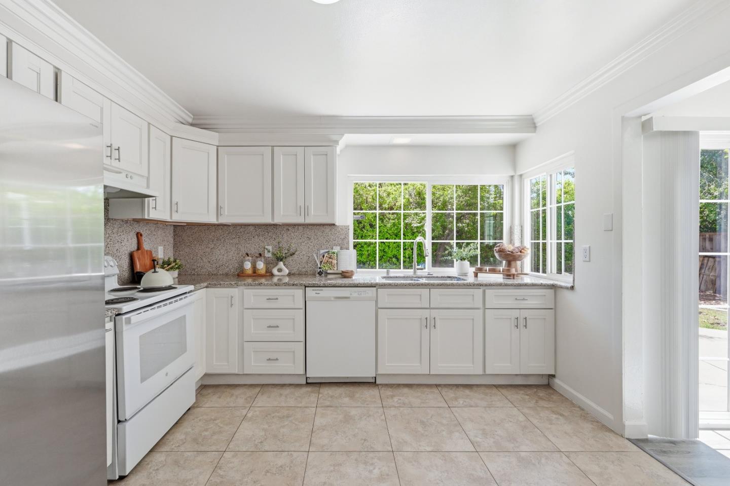 Detail Gallery Image 21 of 95 For 3224 Orange St, San Jose,  CA 95127 - 4 Beds | 2/1 Baths