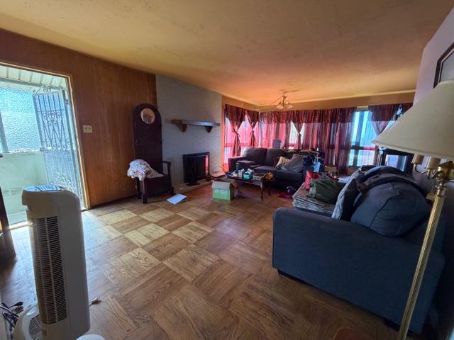 Detail Gallery Image 2 of 31 For 295 Edgewood Dr, Pacifica,  CA 94044 - 4 Beds | 2 Baths