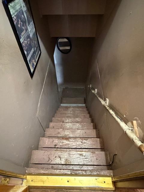 Detail Gallery Image 23 of 31 For 295 Edgewood Dr, Pacifica,  CA 94044 - 4 Beds | 2 Baths