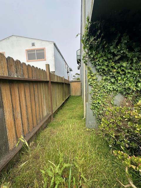 Detail Gallery Image 29 of 31 For 295 Edgewood Dr, Pacifica,  CA 94044 - 4 Beds | 2 Baths