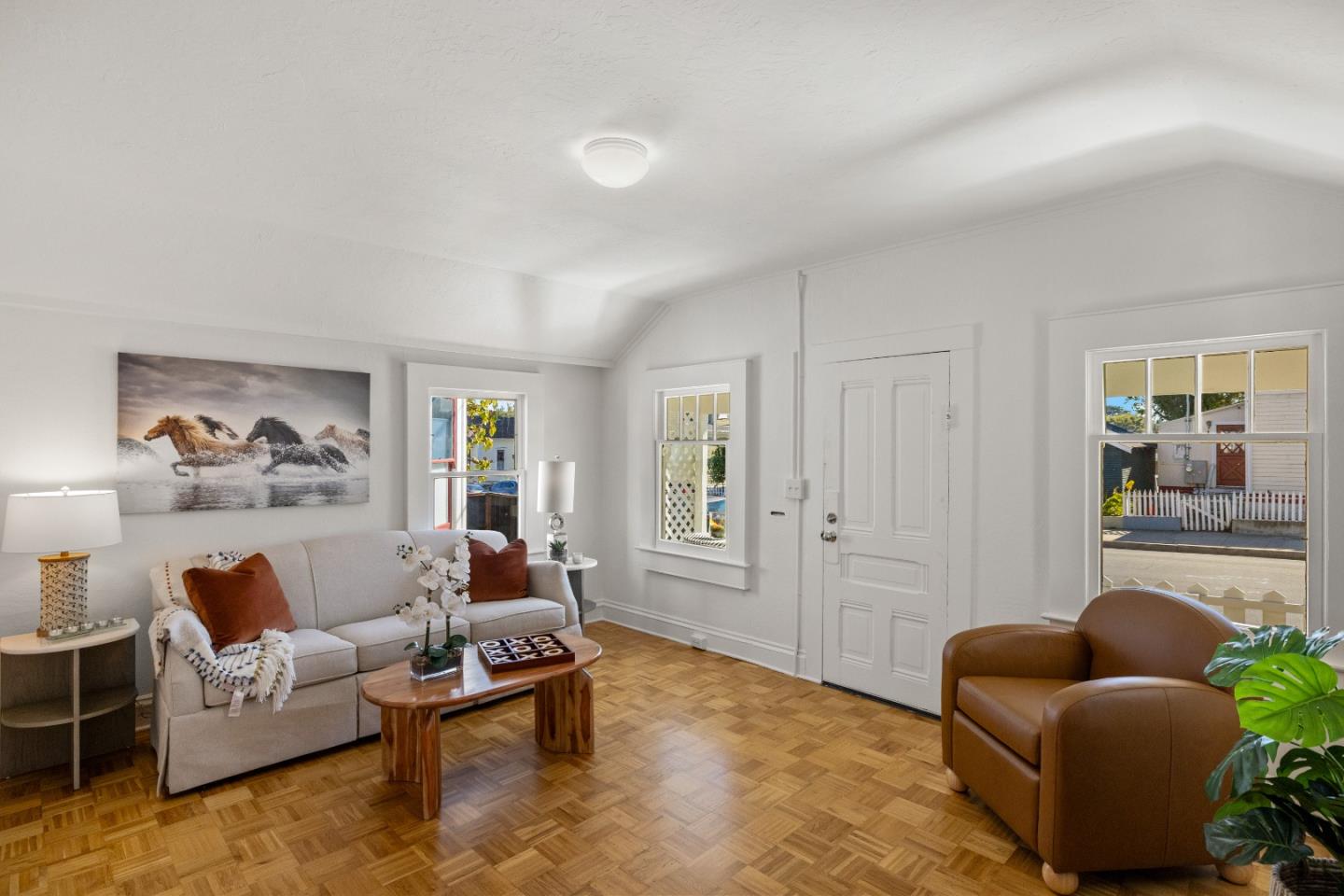 Detail Gallery Image 13 of 37 For 418 Fountain Ave, Pacific Grove,  CA 93950 - 1 Beds | 1 Baths