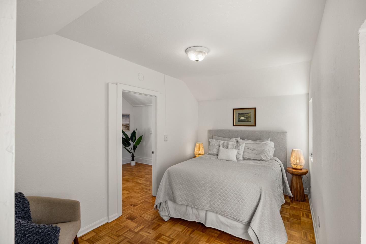 Detail Gallery Image 22 of 37 For 418 Fountain Ave, Pacific Grove,  CA 93950 - 1 Beds | 1 Baths