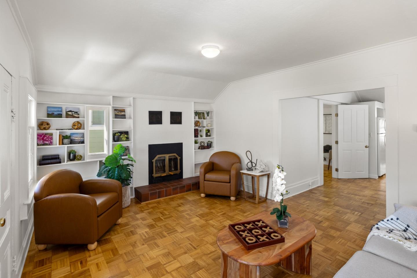 Detail Gallery Image 9 of 37 For 418 Fountain Ave, Pacific Grove,  CA 93950 - 1 Beds | 1 Baths