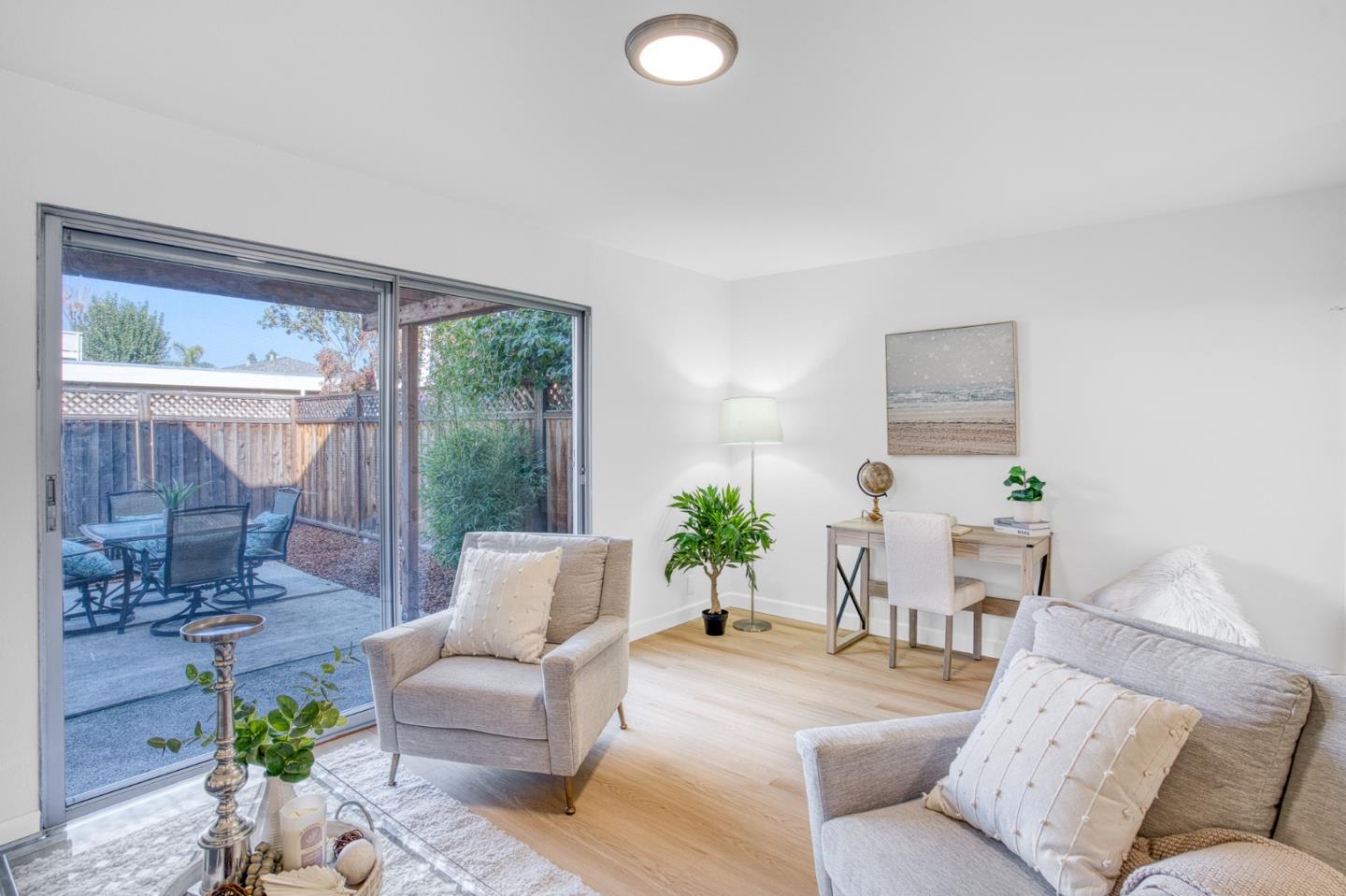 Detail Gallery Image 25 of 38 For 258 Ventura Ave, Palo Alto,  CA 94306 - 2 Beds | 1 Baths