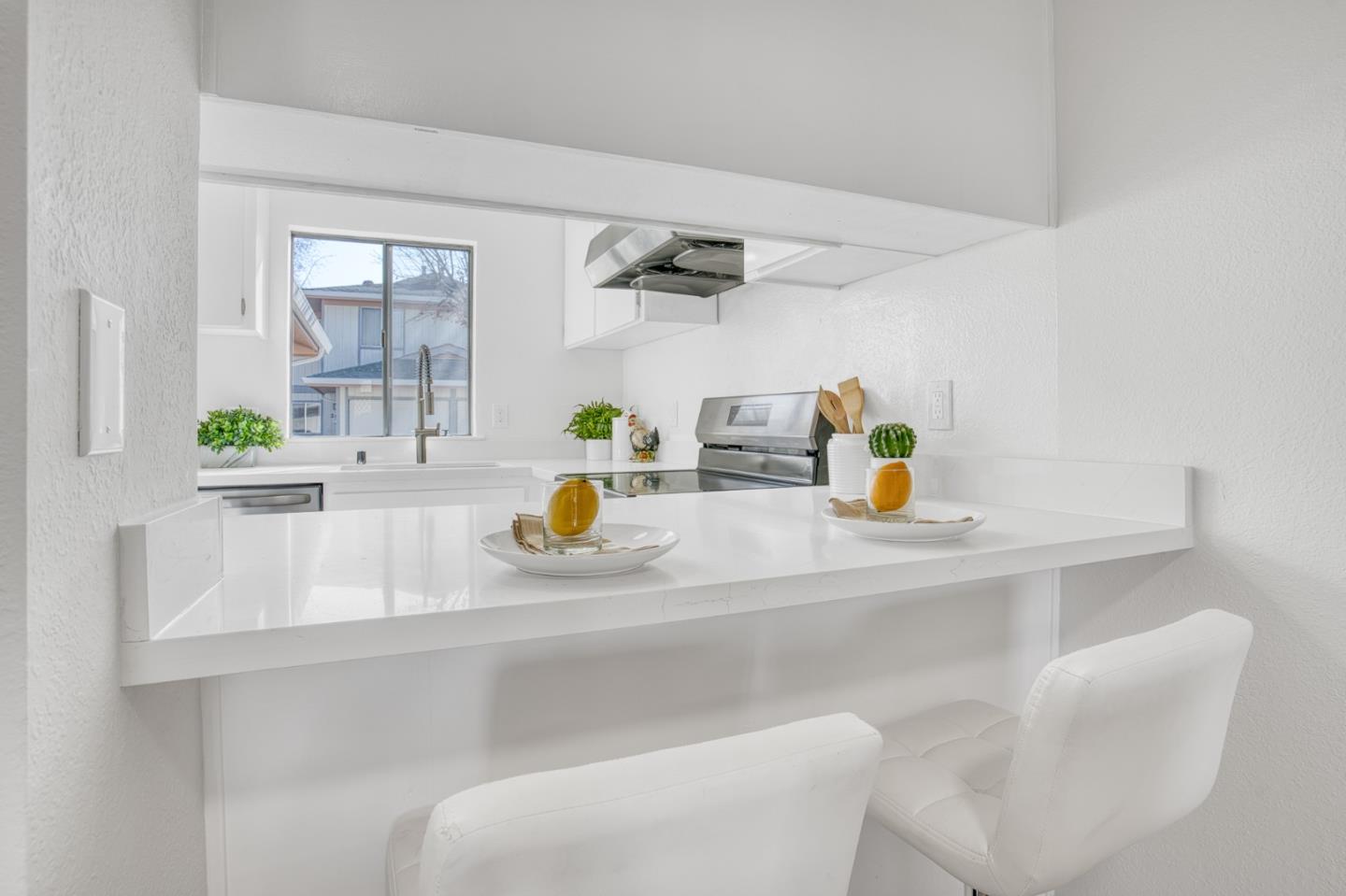 Detail Gallery Image 29 of 38 For 258 Ventura Ave, Palo Alto,  CA 94306 - 2 Beds | 1 Baths