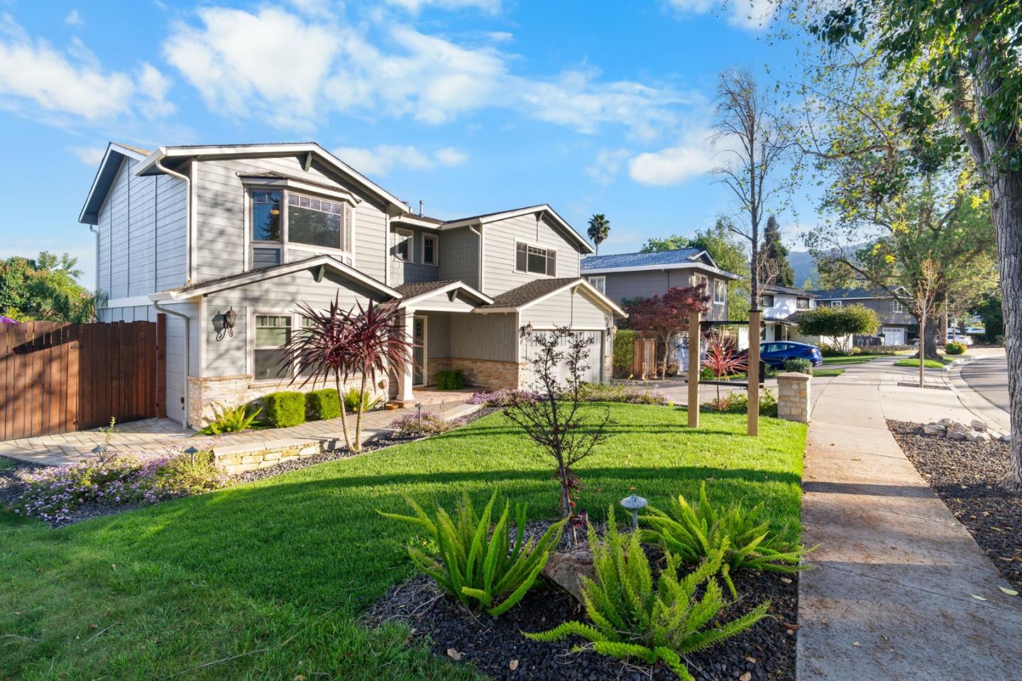 Detail Gallery Image 2 of 59 For 3817 Muirwood Dr, Pleasanton,  CA 94588 - 4 Beds | 3/1 Baths
