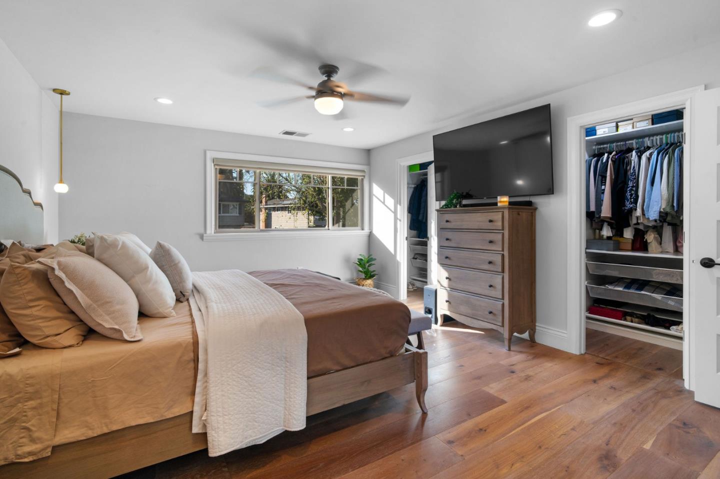 Detail Gallery Image 28 of 59 For 3817 Muirwood Dr, Pleasanton,  CA 94588 - 4 Beds | 3/1 Baths